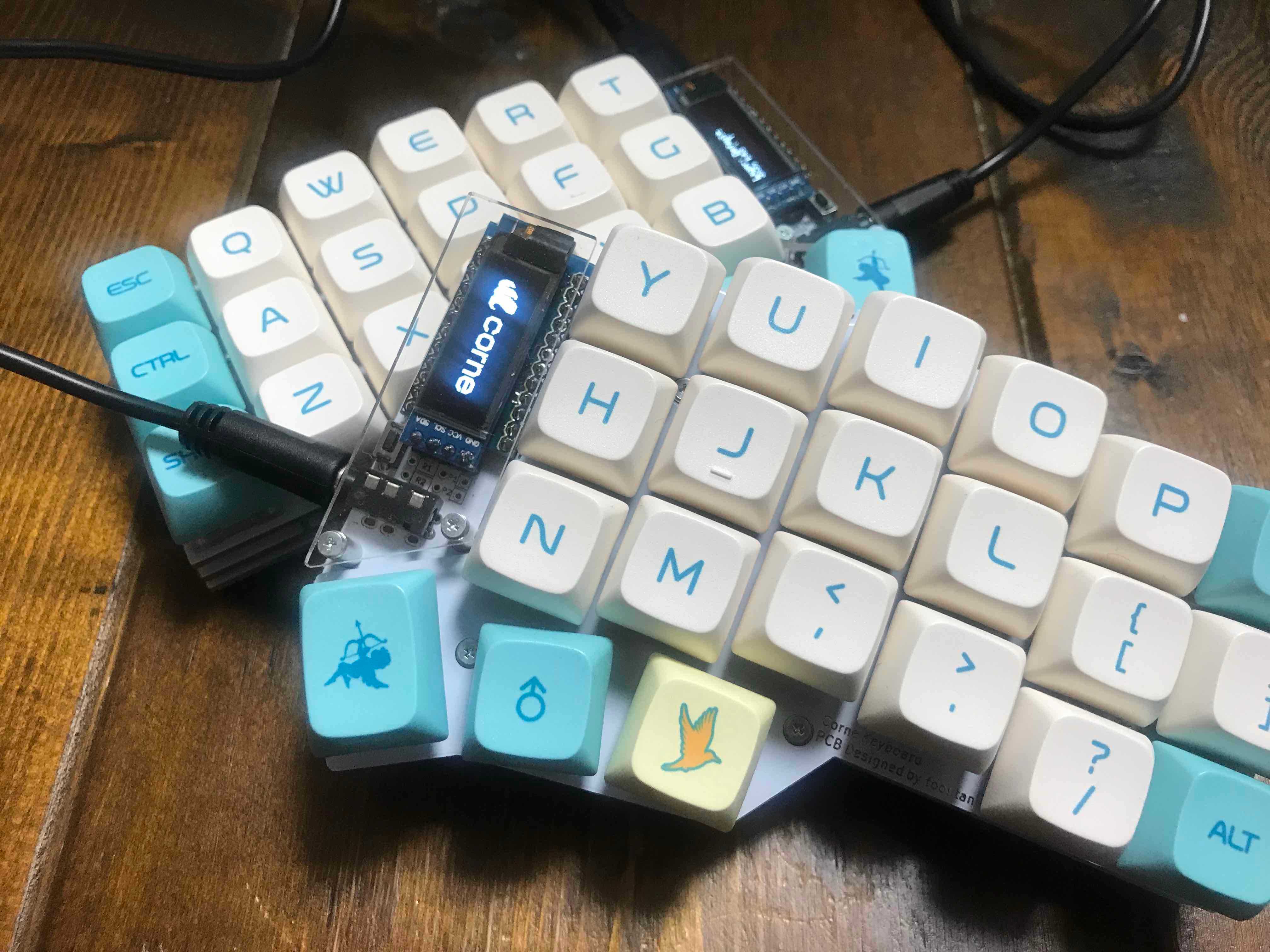 自作キーボードCorne Cherryのビルドログ | Tech Blog - Akihiro Suzuki